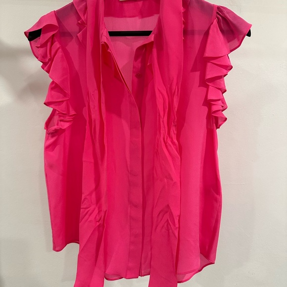 Alice + Olivia pink silk blouse - Picture 2 of 4